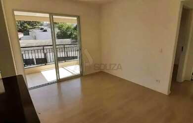 Imagem: O apartamento possui 1 Dormitório, 1 Banheiro, 1 Vaga na garagem