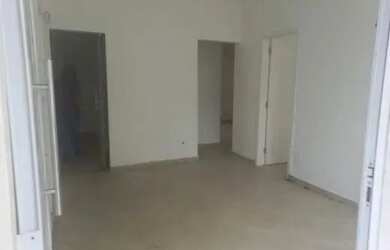 Imagem: O depósito possui 210m² de Área e está localizado em Barro