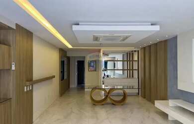 Imagem: O apartamento possui 4 Dormitórios, 4 Banheiros, 2 Vagas na