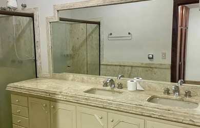 Imagem 7: Casa para aluguel possui 280 metros quadrados com 3 quartos em São José...