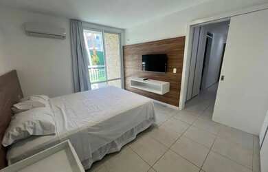 Imagem 13: Apartamento térreo, pé na areia, 03 suítes, sala com varanda, cozinha planejada, área laze