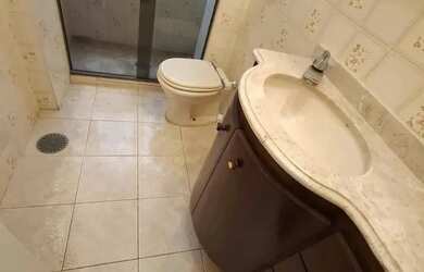 Imagem 13: R$ 470 mil ou R$ 4 mil encargos. Apartamento à venda em Santos-SP, no...