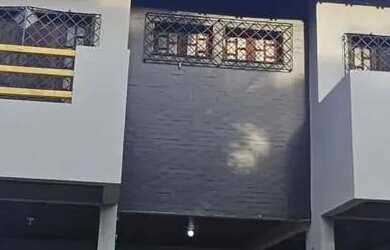 Imagem 6: Imóvel para venda possui 360 metros quadrados com 7 quartos em Centro...