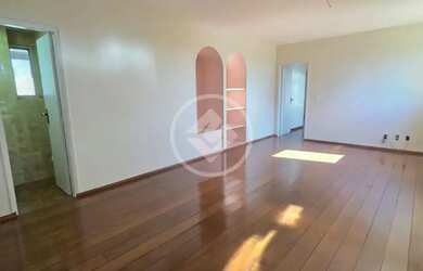 Imagem: O apartamento possui 3 Dormitórios, 4 Banheiros, 2 Vagas na