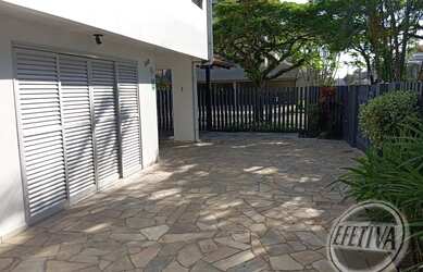 Imagem 6: Oportunidade Única: Casa no Centro de Guaratuba com Suíte e Churrasqueira