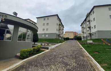 Imagem: O apartamento possui 2 Dormitórios, 1 Banheiro, 1 Vaga na garagem