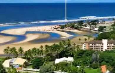 Imagem: A casa em condomínio possui 2 Dormitórios, 3 Banheiros, 2