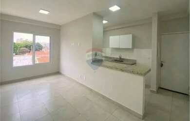 Imagem: O apartamento possui 3 Dormitórios, 2 Banheiros, 1 Vaga na