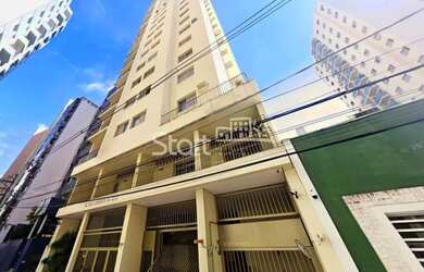 Imagem: O apartamento possui 3 Dormitórios, 3 Banheiros, 2 Vagas na