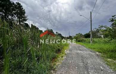 Imagem: O terreno possui 1.420m² de Área e está localizado em Chácara