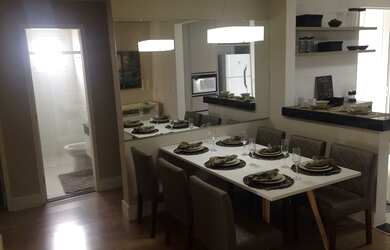 Imagem: O apartamento possui 3 Dormitórios, 1 Banheiro, 2 Vagas na