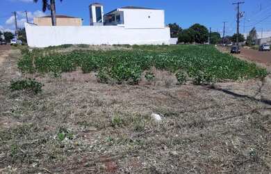 Imagem: O terreno possui 512m² de Área e está localizado em Colúmbia