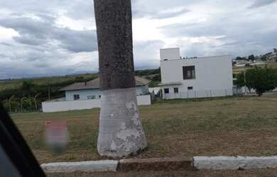 Imagem: O terreno possui 590m² de Área e está localizado em Itapecerica