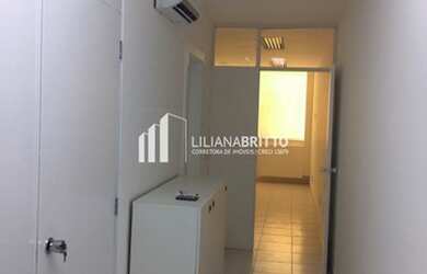 Imagem: O depósito possui 1 Vaga na garagem, 42m² de Área e está