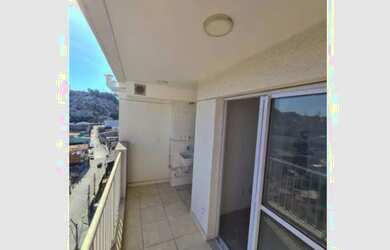 Imagem: O apartamento possui 2 Dormitórios, 2 Banheiros, 1 Vaga na