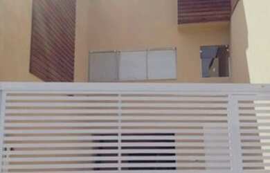 Imagem: O depósito possui 3 Vagas na garagem e 179m² de Área e está