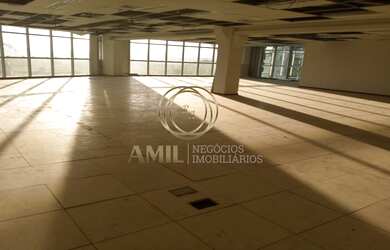 Imagem: O depósito possui 1.848m² de Área e está localizado em