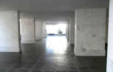 Imagem 14: Segunda quadra da Praia de Icaraí, 2qts 1 vg R$ 545 mil Niterói/RJ