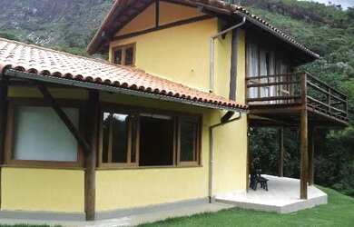 Imagem: O apartamento possui 2 Dormitórios, 1 Banheiro e 200m² de