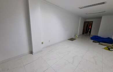 Imagem 4: Sala/Conjunto para aluguel possui 32 metros quadrados com 1 quarto