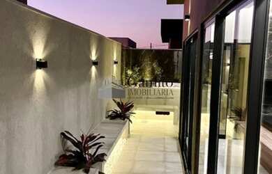 Imagem: A casa em condomínio possui 3 Dormitórios, 5 Banheiros, 2