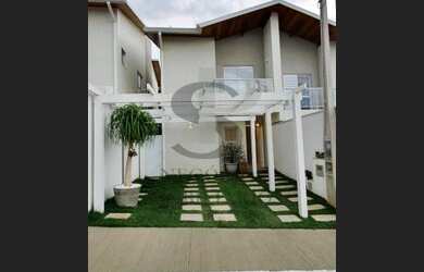 Imagem: A casa em condomínio possui 3 Dormitórios, 3 Banheiros, 2