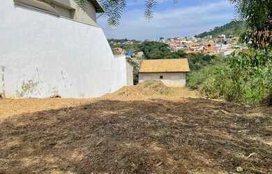 Imagem: O terreno possui 175m² de Área e está localizado em Loteamento