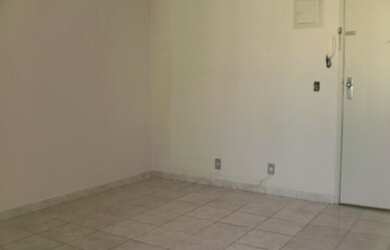 Imagem: O apartamento possui 1 Dormitório, 1 Banheiro, 20m² de Área