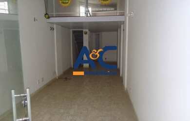 Imagem: O depósito possui 50m² de Área e está localizado em Santa