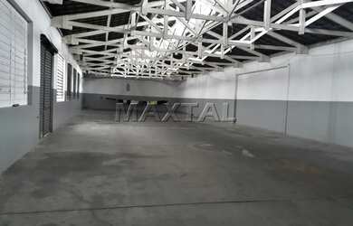 Imagem 5: Galpão 591m², 3 salas. Altura 5,20m, 04 banheiros, copa cozinha, vestiários