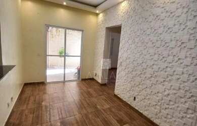 Imagem: O apartamento possui 2 Dormitórios, 1 Banheiro, 1 Vaga na garagem