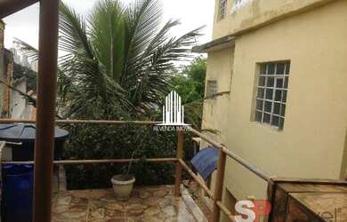 Imagem 8: Sobrado a Venda. Churrasqueira, Varanda, 350m² de Áreae2 Vagas na garagem