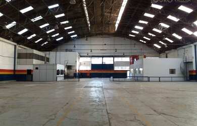 Imagem 1: Galpão área 2.598 m² consta. 2668 m² entrada por duas ruas energia...