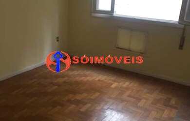 Imagem 5: Rua maravilhosa. Amplo apartamento com vaga na escritura