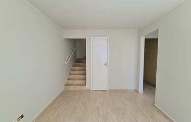 Imagem 5: SOBRADO EM CONDOMÍNIO COM TERRENO PRIVATIVO À VENDA NO ALTO BOQUEIRÃO