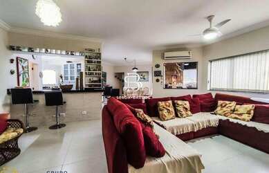 Imagem: O apartamento possui 4 Dormitórios, 3 Banheiros, 1 Vaga na