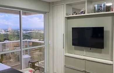 Imagem: O apartamento possui 1 Dormitório, 1 Banheiro, 1 Vaga na garagem