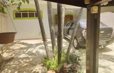 Imagem: A casa possui 3 Dormitórios, 3 Banheiros e 191m² de Área