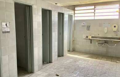 Imagem 7: Galpão/Depósito/Armazém para venda possui 3500 metros quadrados