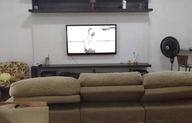 Imagem: A casa em condomínio possui 3 Dormitórios, 3 Banheiros, 2