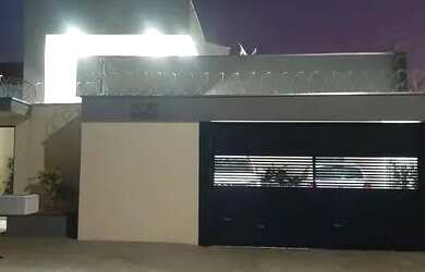 Imagem 2: Vendo Casa Alto Padrão. Churrasqueira, Área de serviço, 150m² de Áreae2...