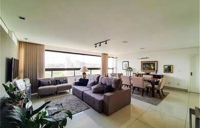 Imagem: O apartamento possui 3 Dormitórios, 3 Banheiros, 2 Vagas na