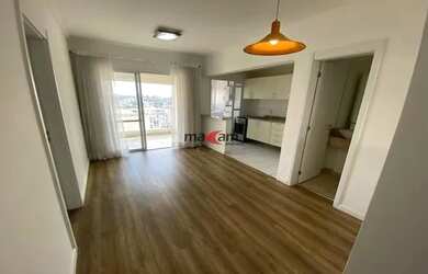 Imagem: O apartamento possui 1 Dormitório, 1 Banheiro, 1 Vaga na garagem