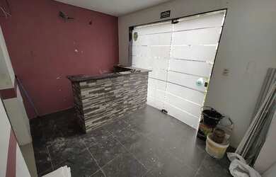 Imagem: O depósito possui 1 Vaga na garagem, 200m² de Área e Imóvel