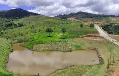 Imagem: O terreno possui 1.240m² de Área e está localizado em Salvaterra