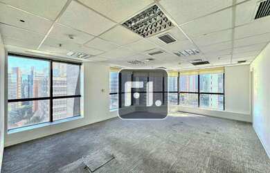 Imagem: O depósito possui 5 Vagas na garagem, 396m² de Área e está