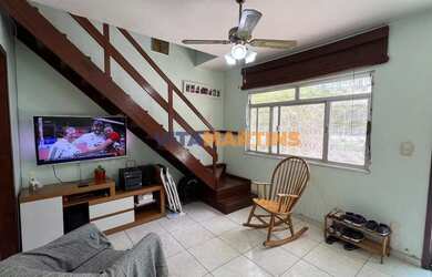 Imagem: A casa em condomínio possui 2 Dormitórios, 2 Banheiros, 1