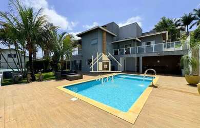 Imagem: A casa em condomínio possui 3 Dormitórios, 3 Banheiros, 4