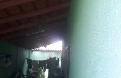 Imagem 3: Vendo/troco casa com sala de comércio na frente