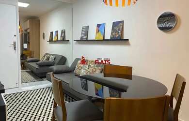 Imagem: O studio possui 1 Dormitório, 1 Banheiro, 1 Vaga na garagem